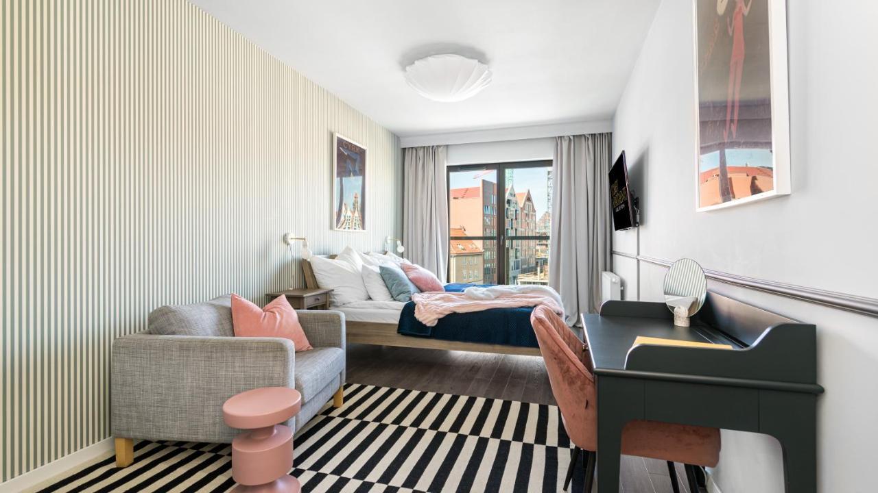 Waterlane W Oknami Na Rzeke - Marina View - Comfy Apartments 格但斯克 外观 照片